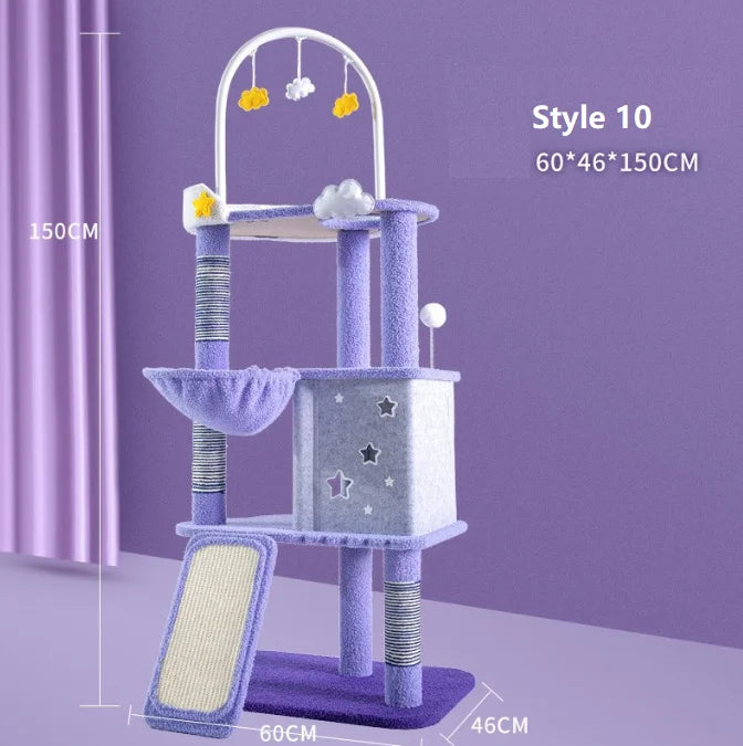 Lila Luxus-Katzenbaum für den Innenbereich mit Blumen-Design