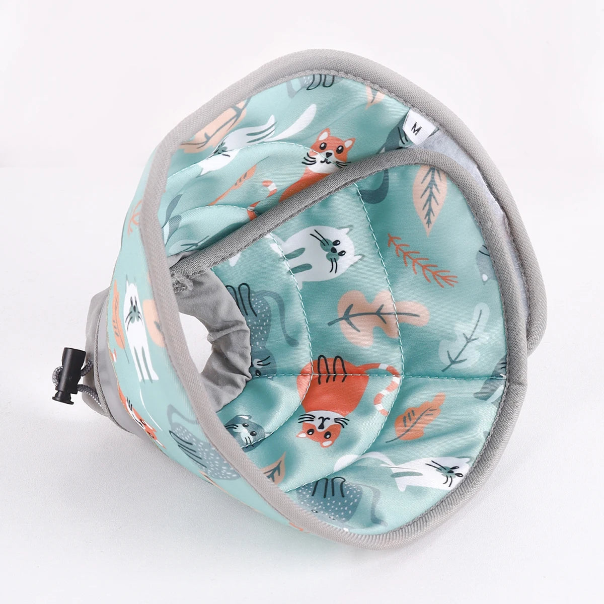 Weicher Katzenkragen mit Muster